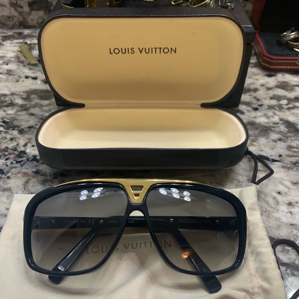 Louis Vuitton evidence unisex sunglasses